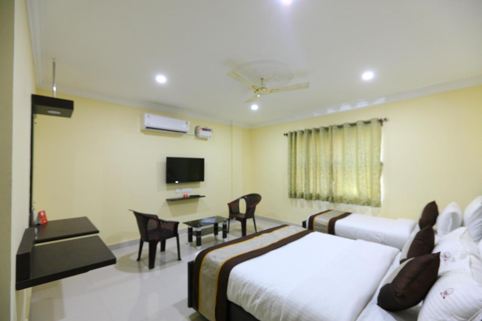 Hotel Salbala Inn - Near Airport チェンナイ エクステリア 写真