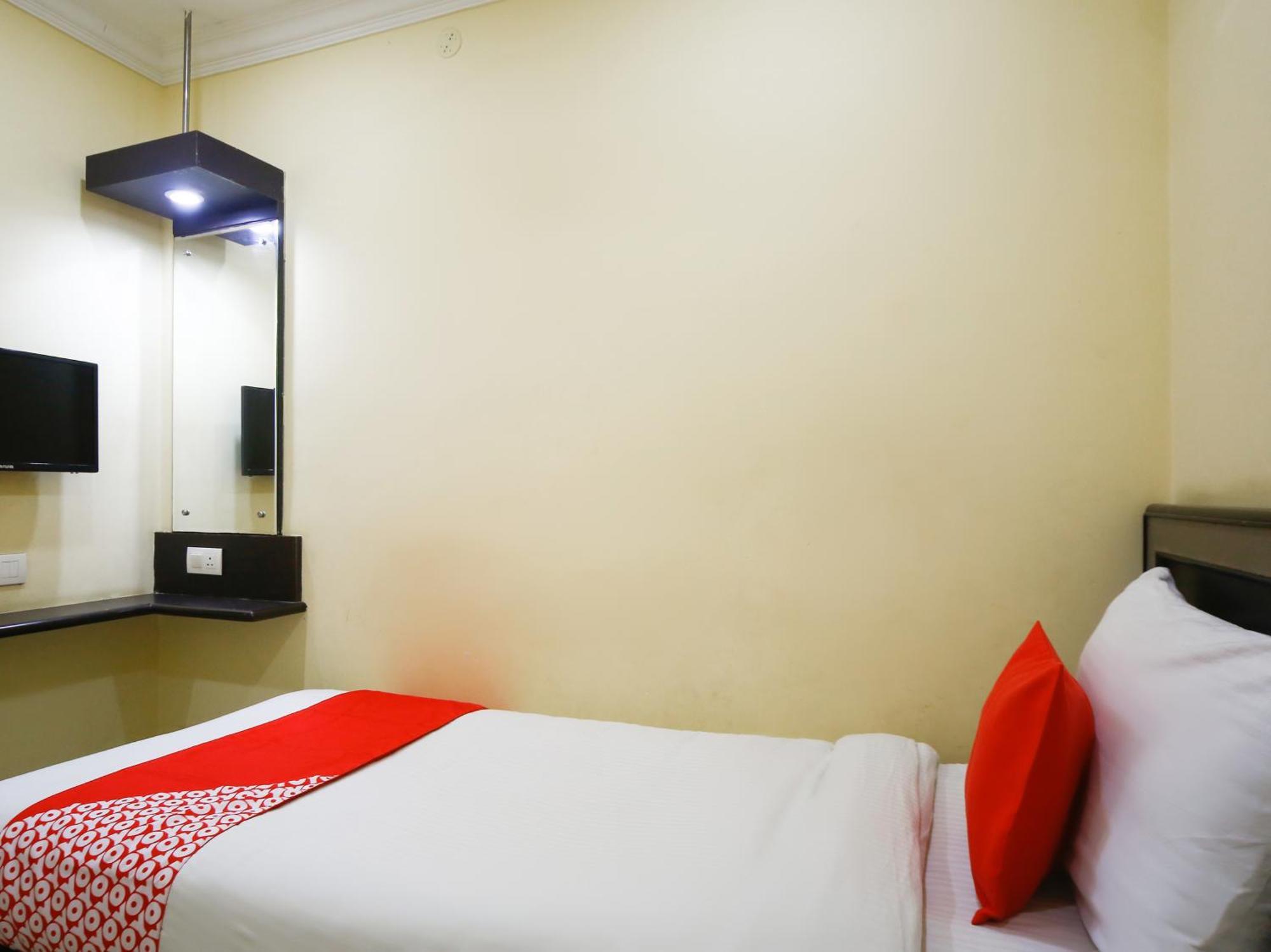 Hotel Salbala Inn - Near Airport チェンナイ エクステリア 写真