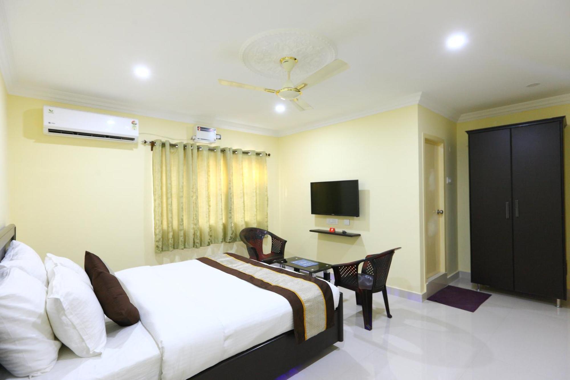 Hotel Salbala Inn - Near Airport チェンナイ エクステリア 写真