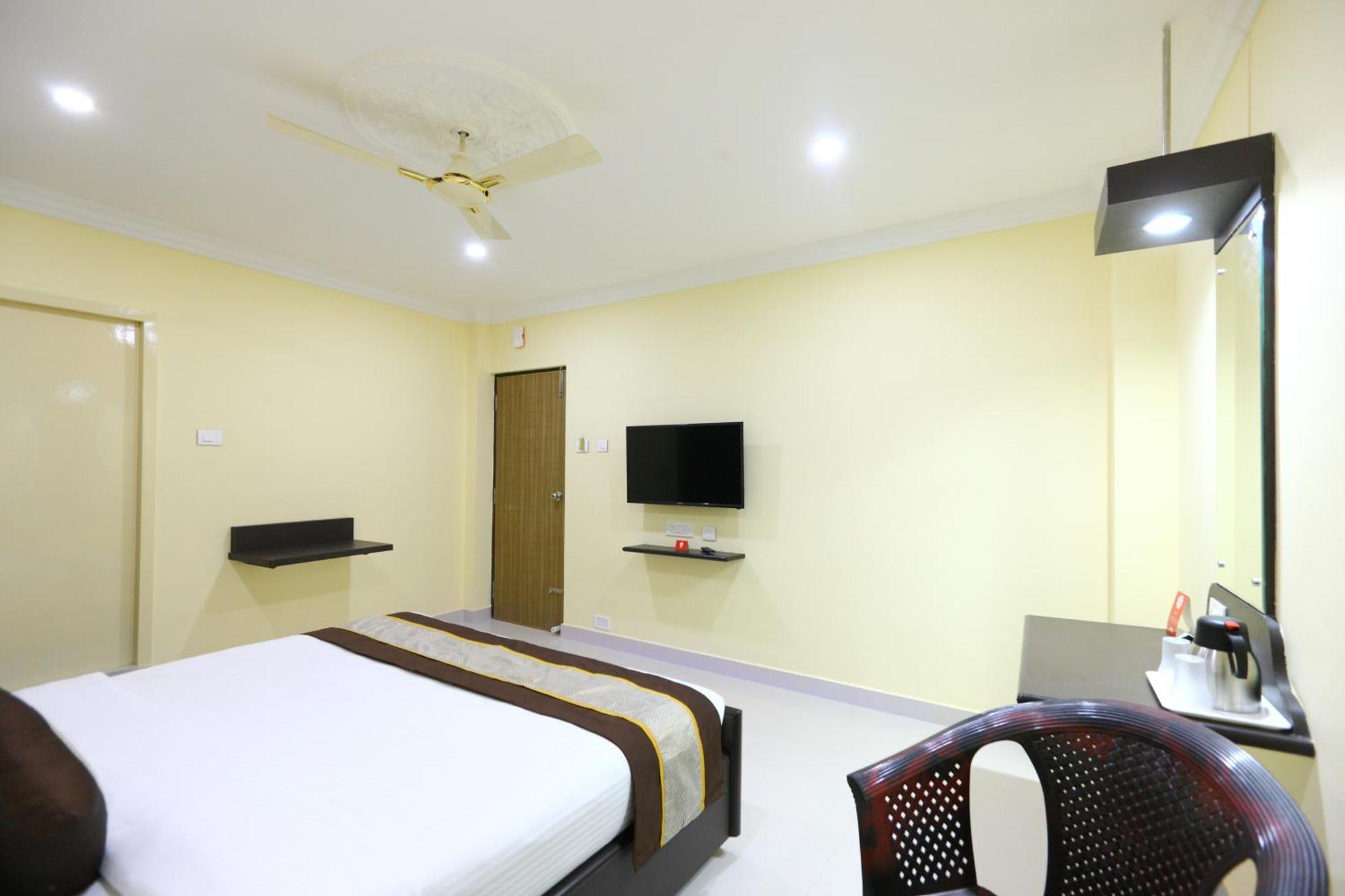 Hotel Salbala Inn - Near Airport チェンナイ エクステリア 写真