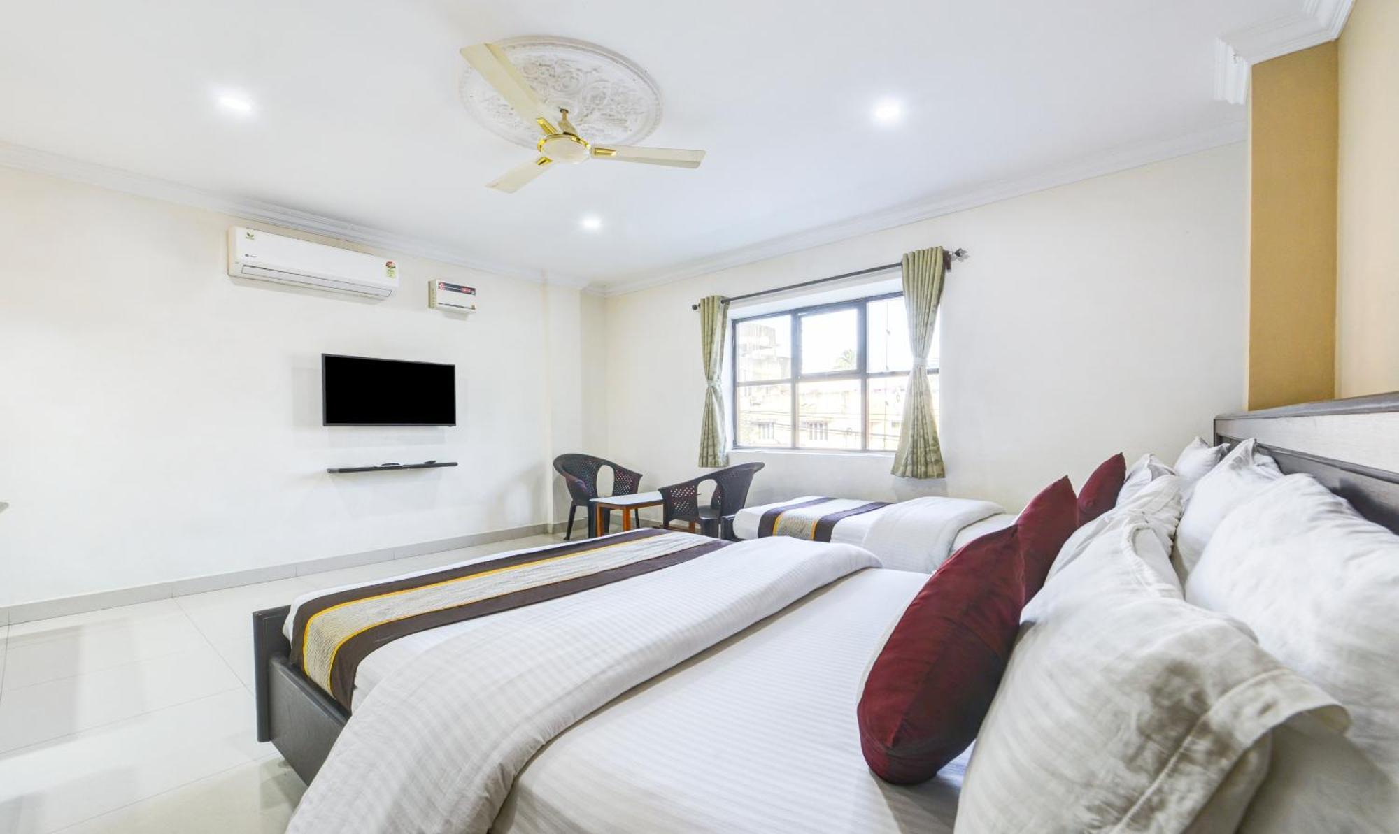 Hotel Salbala Inn - Near Airport チェンナイ エクステリア 写真