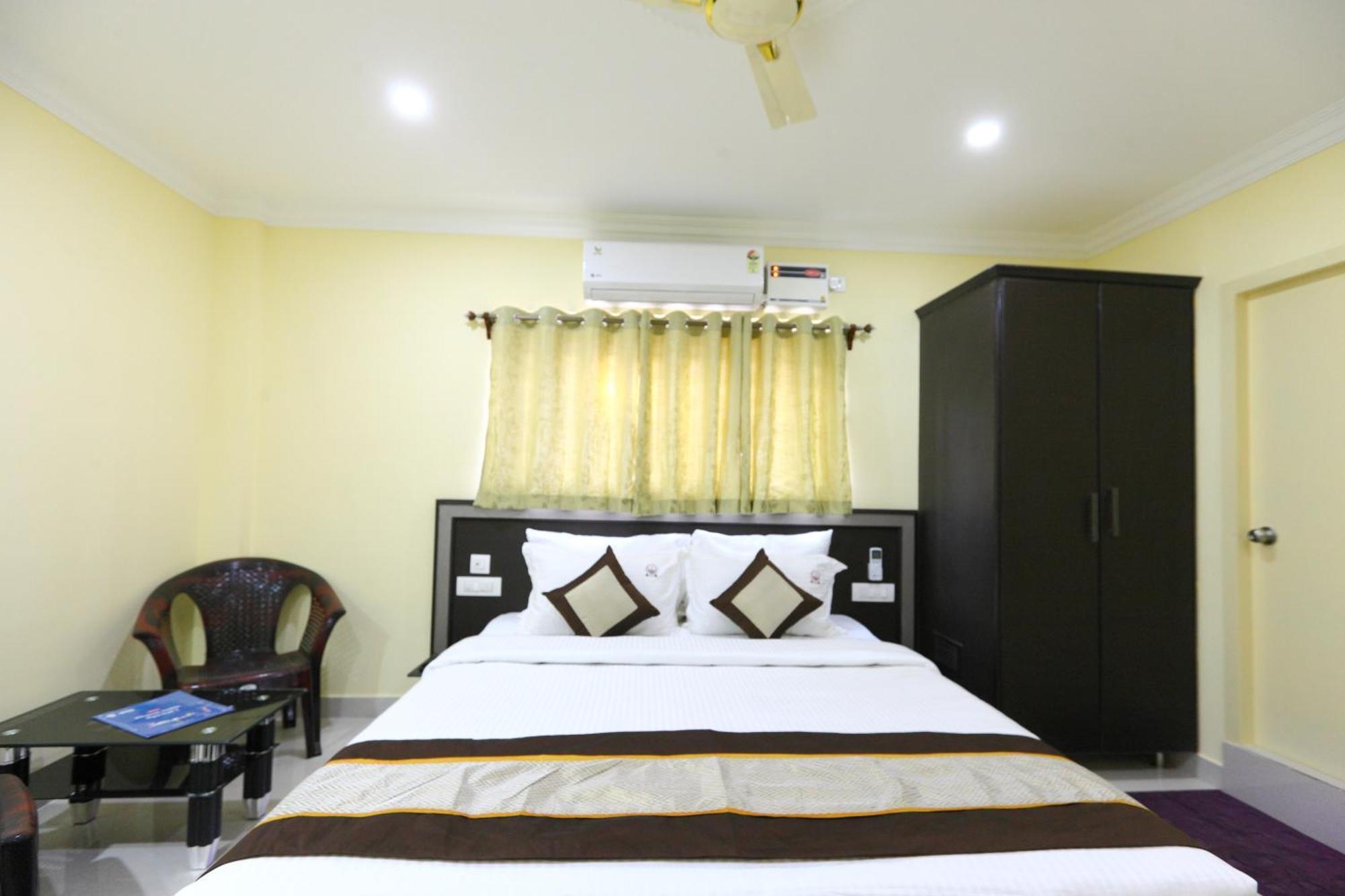 Hotel Salbala Inn - Near Airport チェンナイ エクステリア 写真